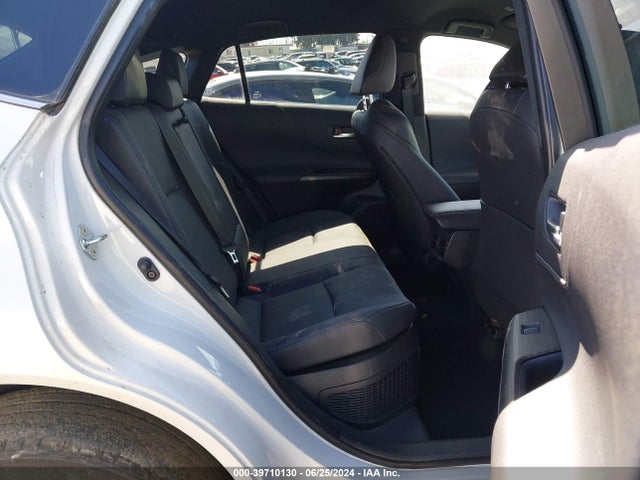 Toyota Venza Xle 2024 JTEAAAAHXRJ159039 Image 8