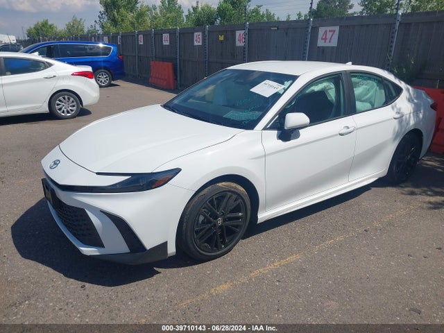 Toyota CAMRY SE 2025 4T1DAACK6SU010377 Image 2