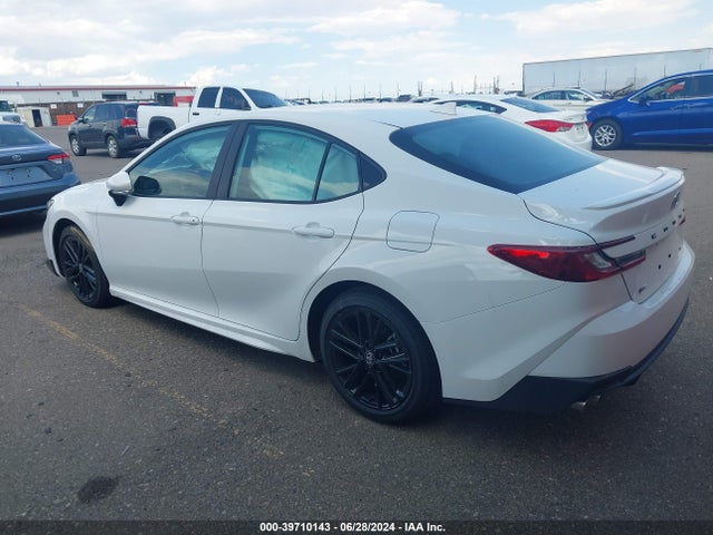 Toyota CAMRY SE 2025 4T1DAACK6SU010377 Image 3