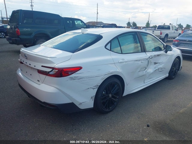 Toyota CAMRY SE 2025 4T1DAACK6SU010377 Image 4