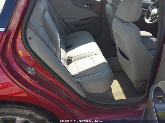 Chevrolet MALIBU LT 2018 1G1ZD5ST4JF125459 Image 8