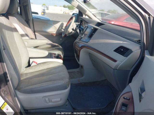 5TDDK3DC6ES076330 Toyota Sienna Limited 7 Passenger