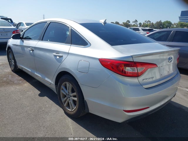 Hyundai SONATA SE 2015 5NPE24AF2FH055796 Image 3