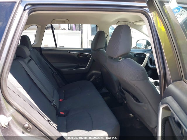 Toyota RAV4 LE 2019 2T3G1RFV6KC020868 Image 8