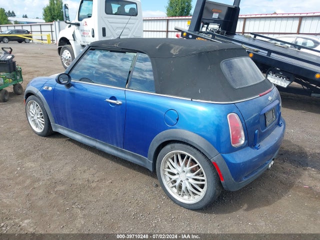 2005 MINI COOPER S WMWRH33455TF83378 Photo 2