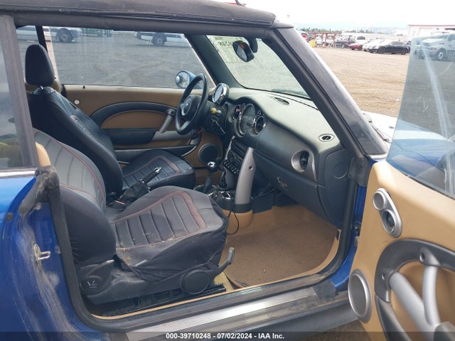 2005 MINI COOPER S WMWRH33455TF83378 Photo 4