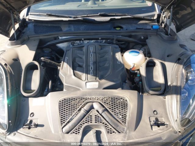 WP1AF2A50HLB61823 Porsche Macan Turbo