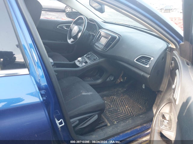 1C3CCCAB8FN653617 Chrysler 200 Limited