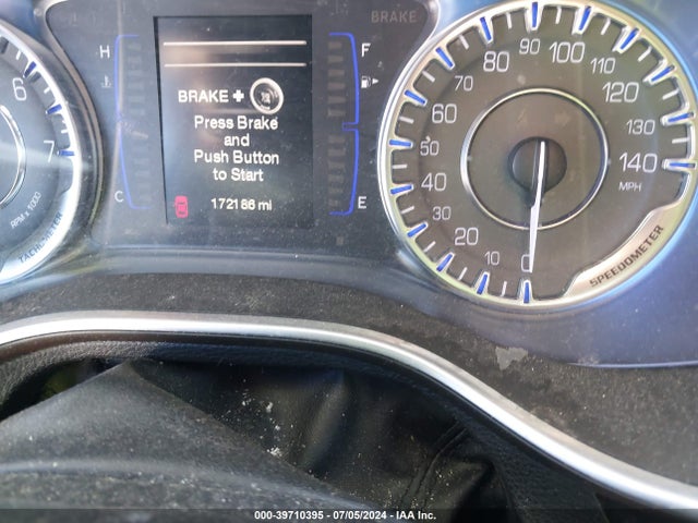 1C3CCCAB8FN653617 Chrysler 200 Limited