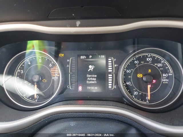 1C4PJMAB9HW587245 Jeep Cherokee Altitude 4x4