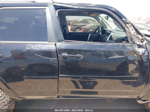 JTEZU5JR7K5206164 Toyota 4RUNNER SR5