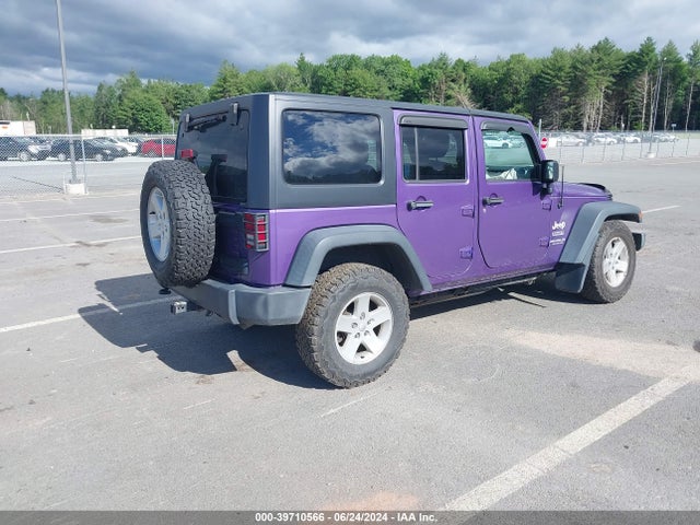 1C4HJWDG9HL735001 Jeep Wrangler Unlimited Sport 4x4