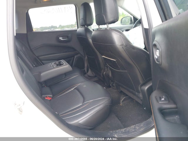 3C4NJDCB1HT617123 Jeep New Compass Limited 4x4