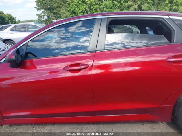 5XXG14J26NG137629 KIA K5 LXS