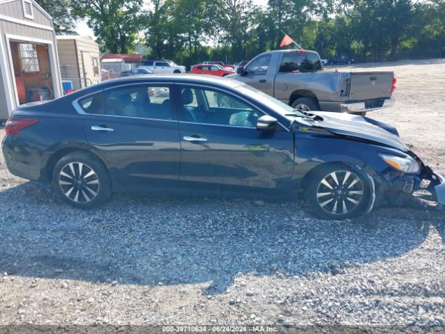1N4AL3AP9JC238668 Nissan Altima 2.5 Sl