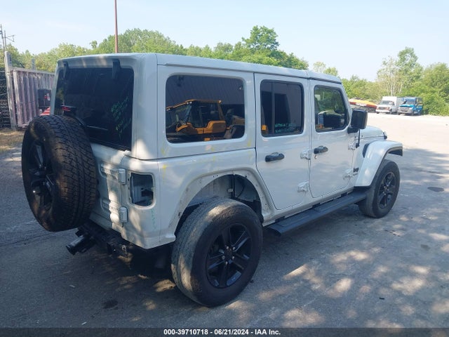 1C4HJXEN9MW764820 Jeep Wrangler Unlimited Sahara Altitude 4x4