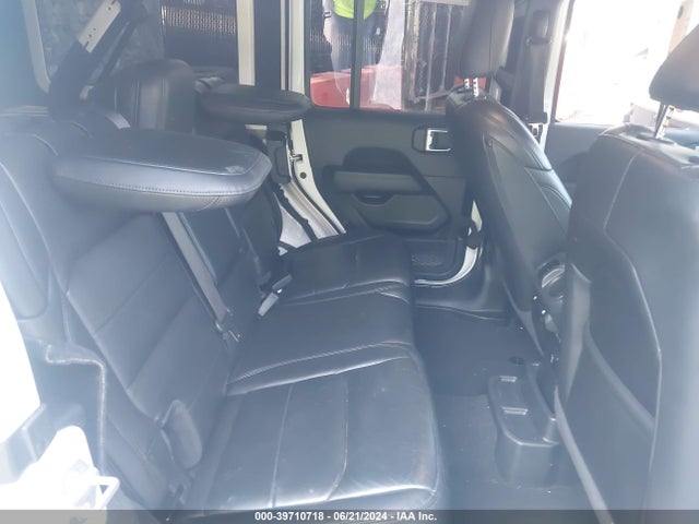 1C4HJXEN9MW764820 Jeep Wrangler Unlimited Sahara Altitude 4x4