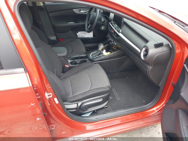 KIA Forte Lxs 2023 3KPF24AD7PE509470 Image 13