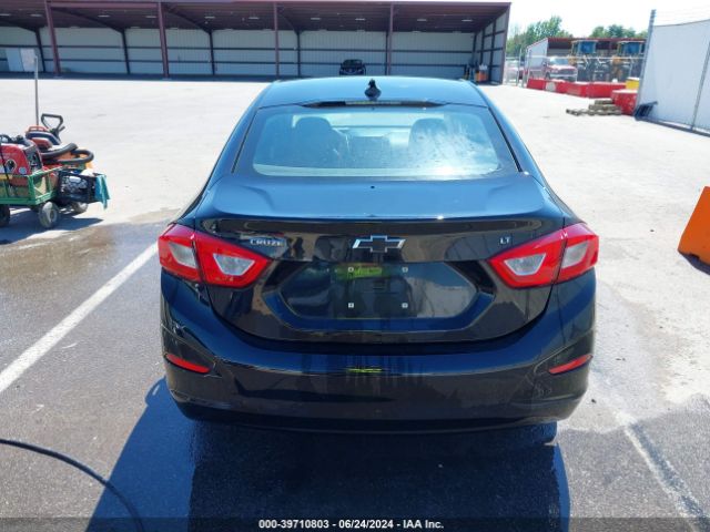 1G1BE5SM9J7230810 Chevrolet Cruze Lt Auto