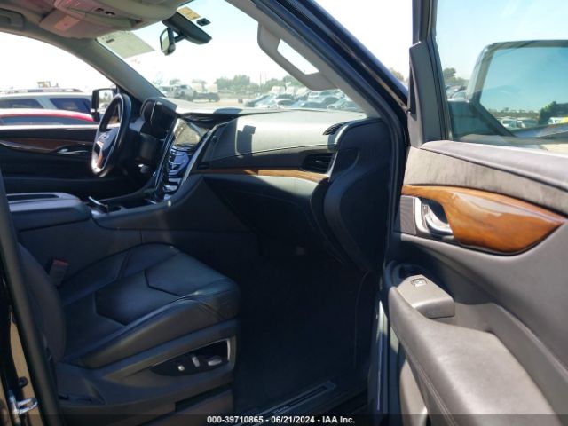 1GYS3GKJ9LR220665 Cadillac Escalade Esv 2wd