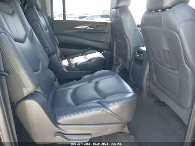 1GYS3GKJ9LR220665 Cadillac Escalade Esv 2wd
