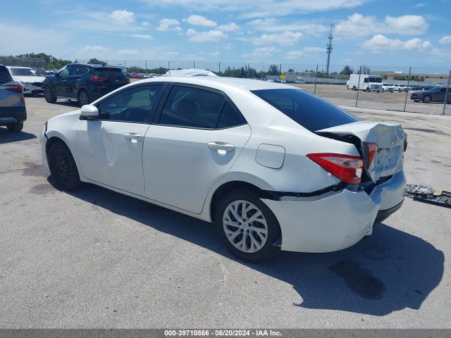 Toyota COROLLA LE 2019 5YFBURHE4KP907618 Image 3