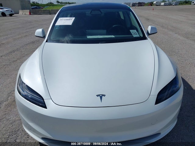 2024 TESLA MODEL 3 5YJ3E1EA0RF751037 Photo 9