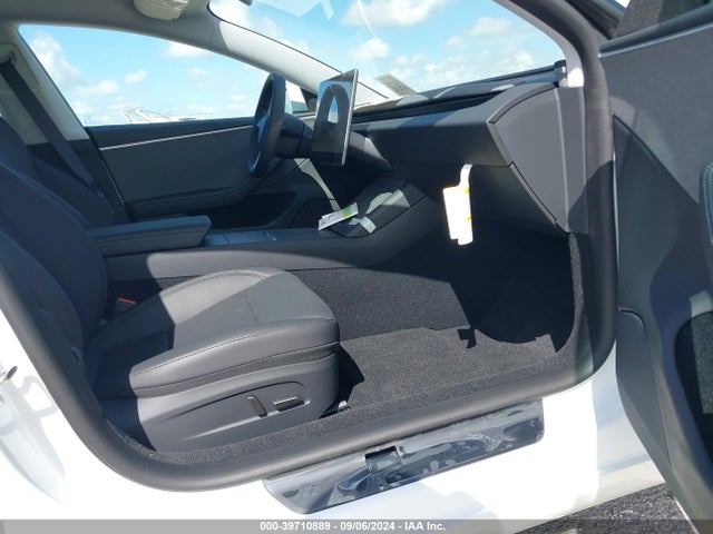 2024 TESLA MODEL 3 5YJ3E1EA0RF751037 Photo 4