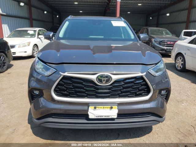 5TDGZRBH6MS128452 Toyota Highlander Xle