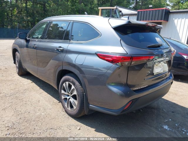 5TDGZRBH6MS128452 Toyota Highlander Xle