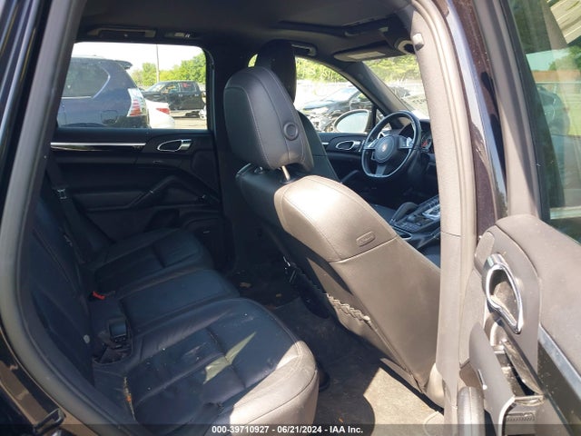 2011 PORSCHE CAYENNE WP1AB2A22BLA53258 Photo 7
