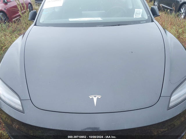 2024 TESLA MODEL 3 5YJ3E1EA1RF742279 Photo 9
