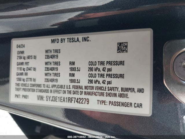 2024 TESLA MODEL 3 5YJ3E1EA1RF742279 Photo 8
