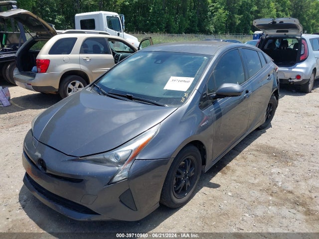 JTDKARFU5H3033414 Toyota Prius Three