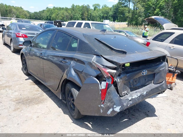 JTDKARFU5H3033414 Toyota Prius Three