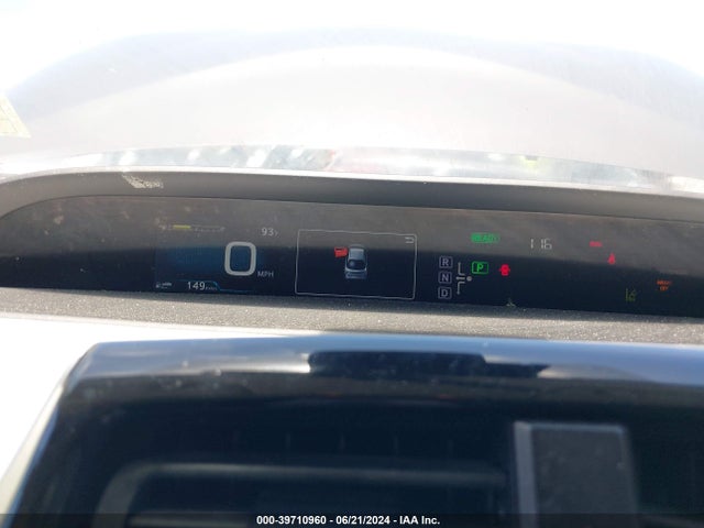 JTDKARFU5H3033414 Toyota Prius Three