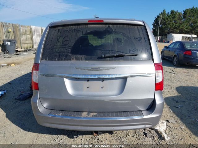 2C4RC1CG4FR578825 Chrysler Town & Country Touring-l