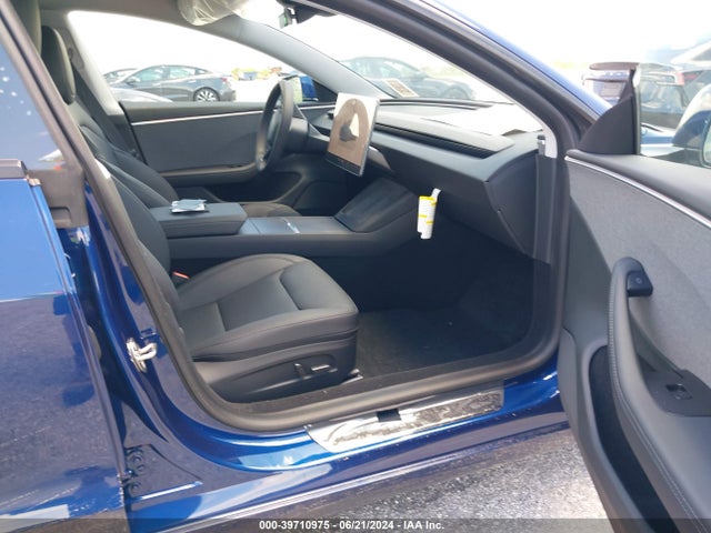 2024 TESLA MODEL 3 5YJ3E1EA1RF752679 Photo 4