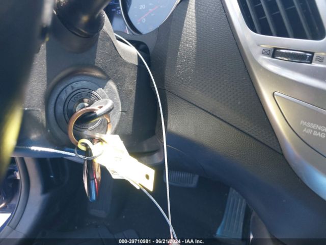 2016 HYUNDAI VELOSTER KMHTC6AD7GU274707 Photo 10