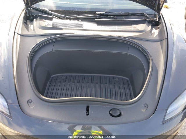 2024 TESLA MODEL 3 5YJ3E1EA1RF761589 Photo 9