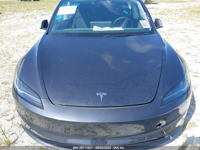 2024 TESLA MODEL 3 5YJ3E1EA2RF749385 Photo 9