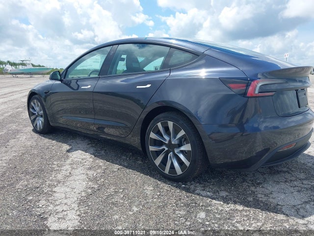 2024 TESLA MODEL 3 5YJ3E1EA2RF749385 Photo 2
