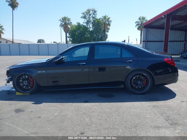 WDDUG8JBXJA387038 Mercedes-Benz Amg S 63 4matic
