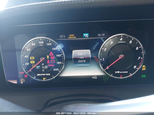 WDDUG8JBXJA387038 Mercedes-Benz Amg S 63 4matic