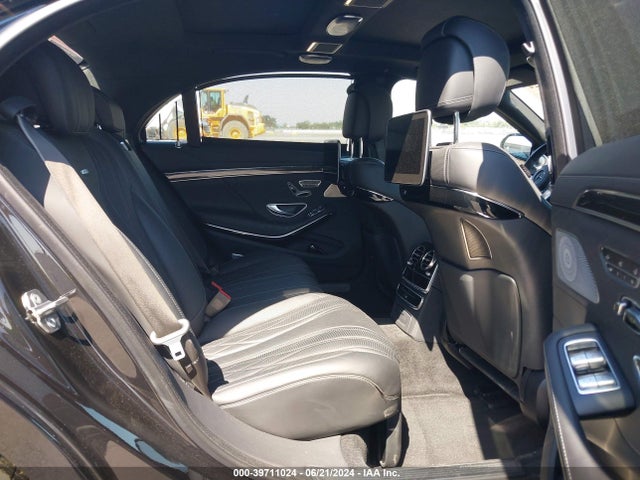 WDDUG8JBXJA387038 Mercedes-Benz Amg S 63 4matic