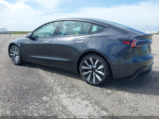 2024 TESLA MODEL 3 5YJ3E1EA2RF750634 Photo 2
