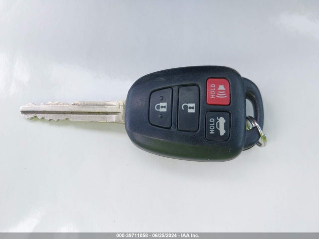 Toyota COROLLA SE 2018 2T1BURHE9JC016349 Image 11