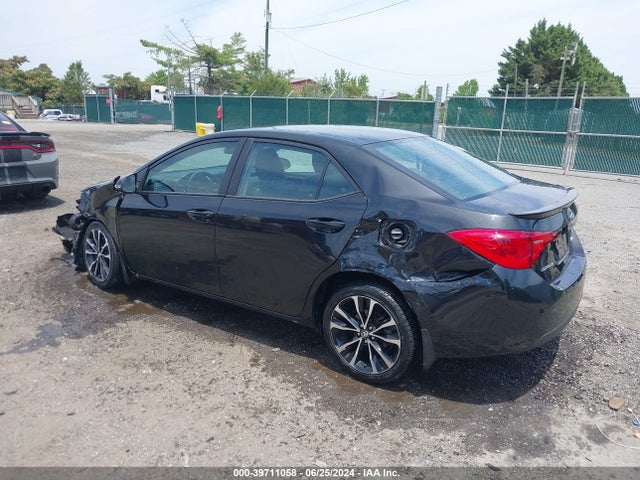 Toyota COROLLA SE 2018 2T1BURHE9JC016349 Image 3