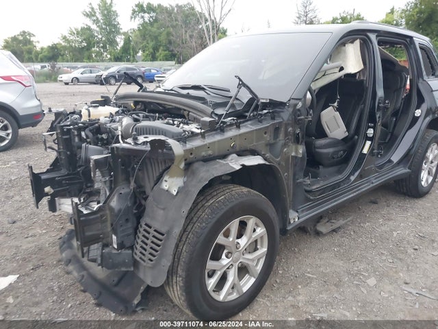 1C4RJHBG3PC520182 Jeep Grand Cherokee Limited 4x4