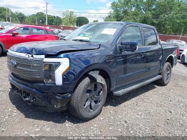 Ford F-150 Lightning Lariat 2023 1FT6W1EVXPWG42428 Image 2